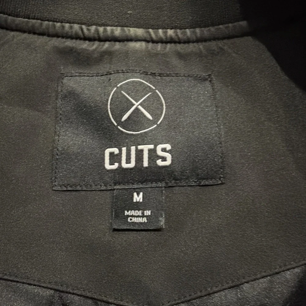 NWOT Cuts Clothing Legacy Bomber Jacket Men's Medium Solid Black $275 Retail - Picture 7 of 15